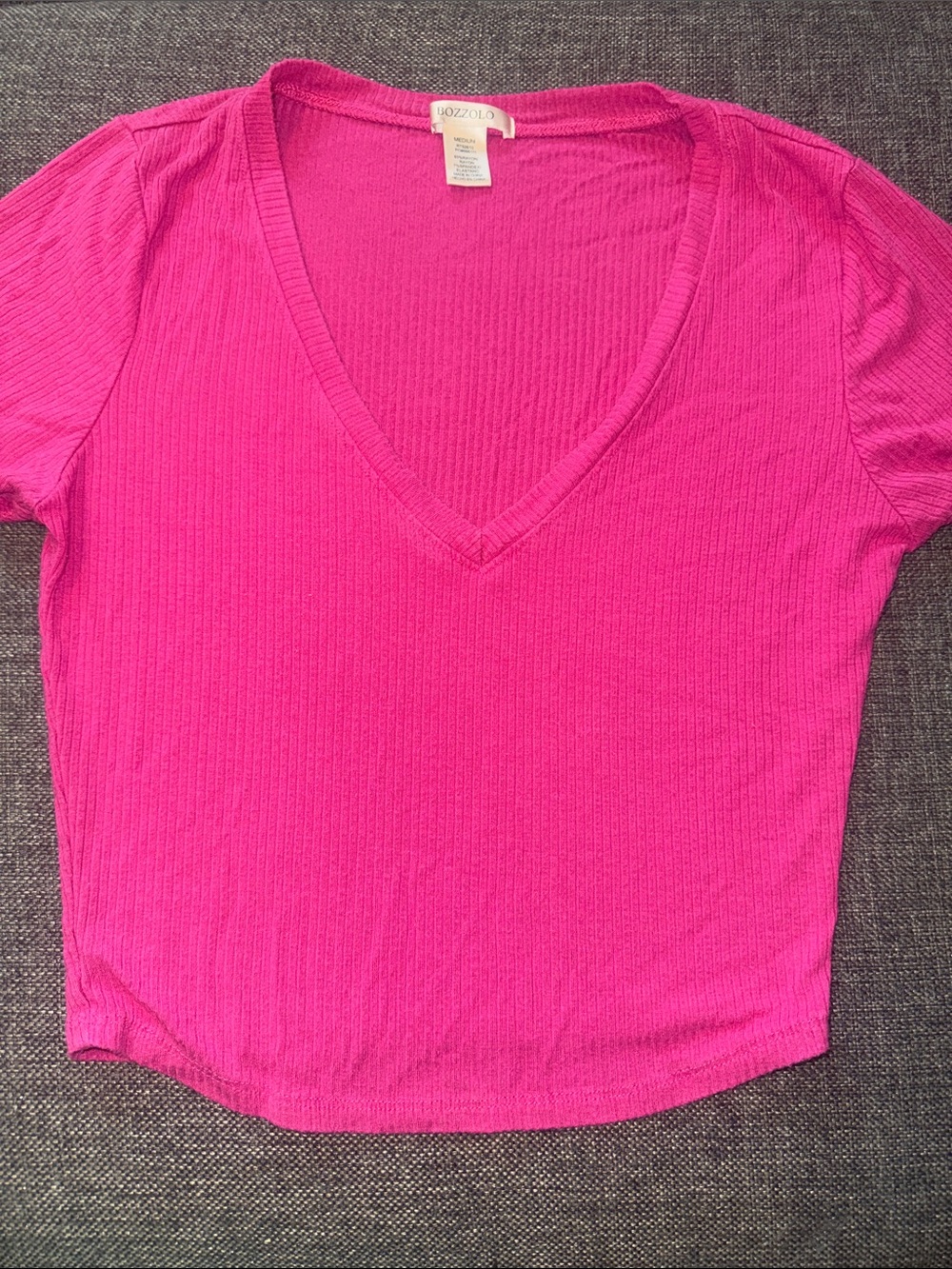 Bozzolo Hot Pink Ribbed V-Neck Crop Top
